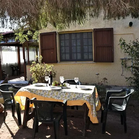 Casa Con Giardino Da Sandro * 고네사